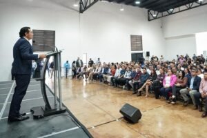 Senador Enrique Vargas del Villar