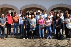 El alcalde Rodolfo Noguéz encabezó la primera reunión formal con representantes juveniles para definir la agenda municipal en temas de juventud.