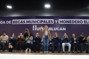 Entrega Huixquilucan más de 15,000 apoyos educativos
