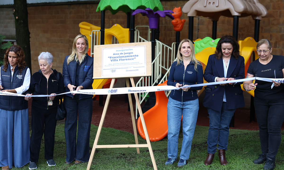 Huixquilucan instala juegos infantiles en Villa Florence