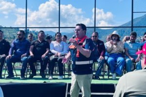 Lerma entrega obras en Huitzizilapan y anuncia más proyectos para 2026