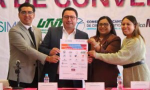 Lerma impulsa unidad por la salud con 19 convenios