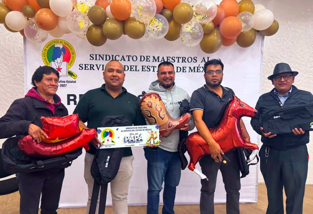 SMSEM celebra a los maestros papás en el Día del Padre