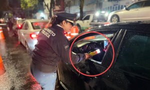 Toluca registra 64 conductores sancionados por alcoholímetro