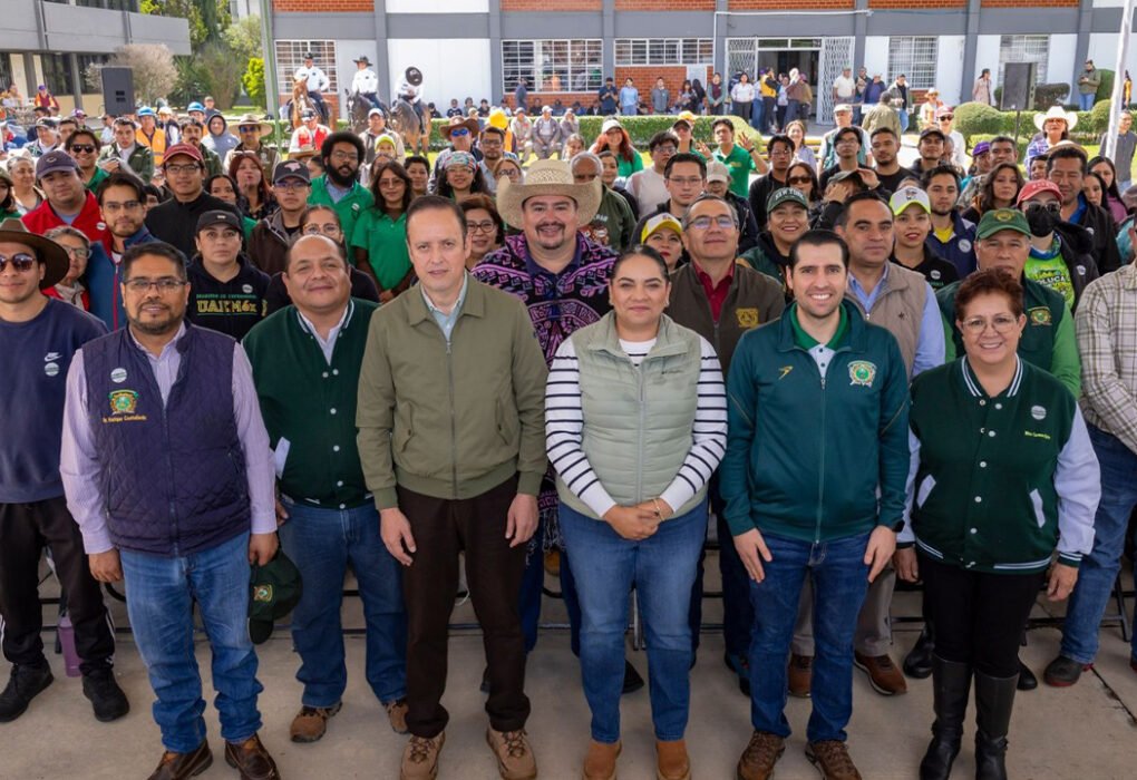 UAEMex y Toluca realizan jornadas de restauración de magueyes