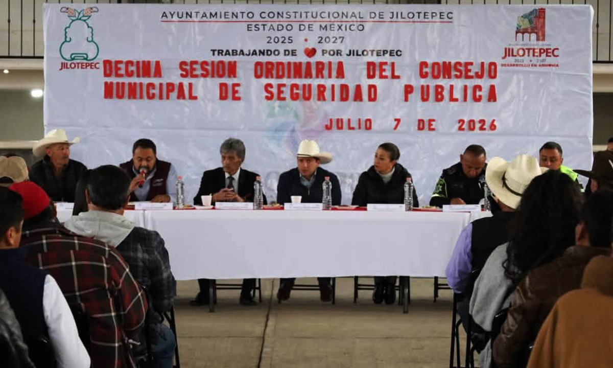 Rodolfo Noguez refuerza prevención del delito en Jilotepec