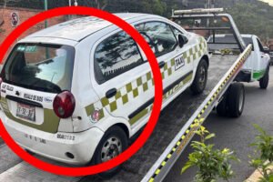 Toluca congela multas, pero grúas siguen al acecho