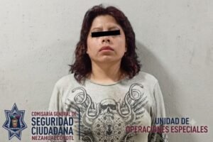 incendia a pareja en Neza