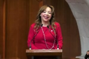 Lilia Urbina Salazar