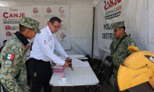 Armas por dinero en Huixquilucan