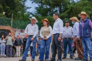 Arranca Rodolfo Noguez obra de iluminación en San Miguel de la Victoria