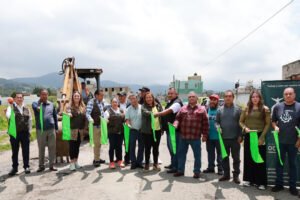 Arranca pavimentación en tres comunidades de Ocoyoacac