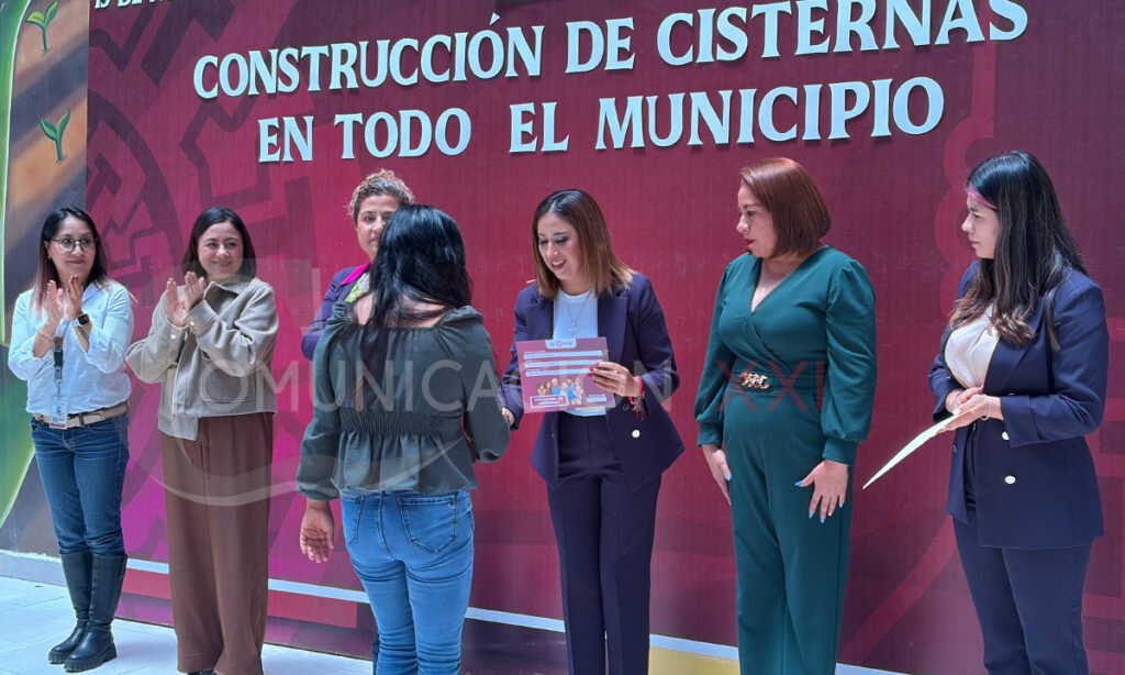 Calimaya apoya construcción de cisternas para enfrentar escasez de agua