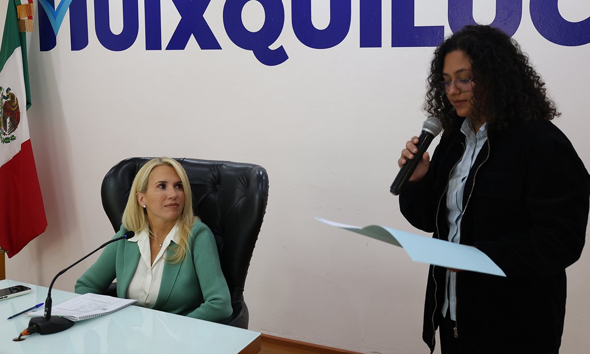 Jóvenes presentan proyectos al Cabildo de Huixquilucan
