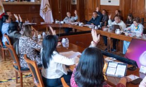 Toluca aprueba reforma judicial y permisos para fiestas patronales