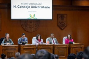 UAEMéx amplía programas de posgrado