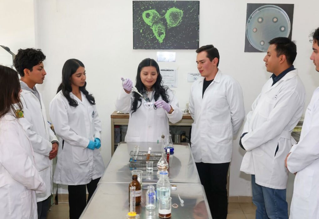 UAEMéx arranca ciclo escolar con más de 96 mil alumnos