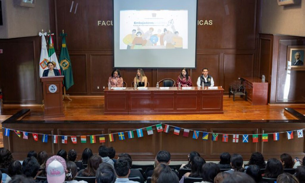 UAEMéx envía 139 estudiantes a movilidad nacional e internacional