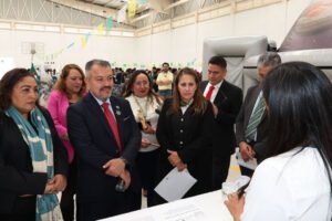 UAEMéx lleva feria científica a comunidades universitarias