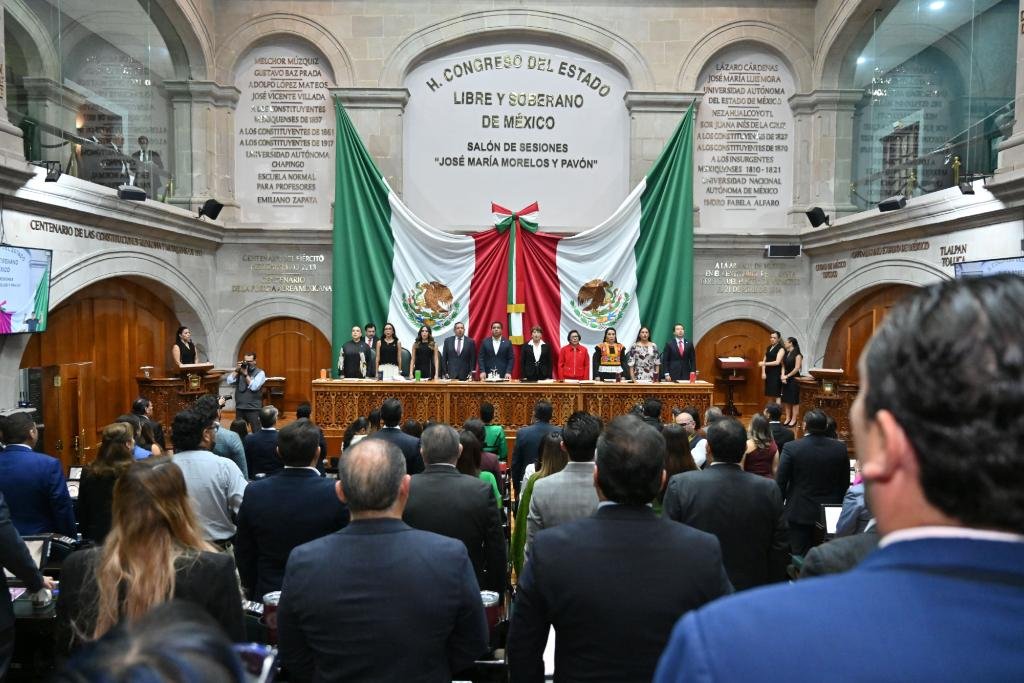 Recibe Congreso local