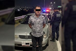 Unidad robada en Almoloya de Juárez es localizada en San Mateo Atenco