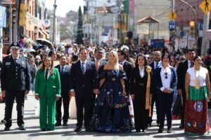desfile en Huixquilucan