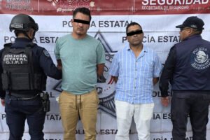Caen dos presuntos extorsionadores de restaurante en Zinacantepec