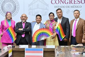 Congreso avala incluir población LGBTTTIQNB+ en políticas sociales