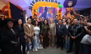 Huixquilucan instala 25 altares de Día de Muertos con el Xoloitzcuintle