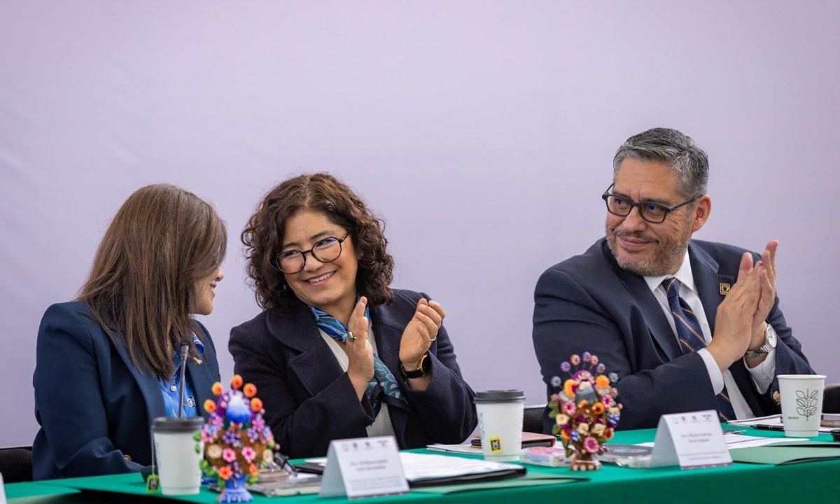Rectora de UAEMéx pide apoyo federal para avanzar hacia la gratuidad