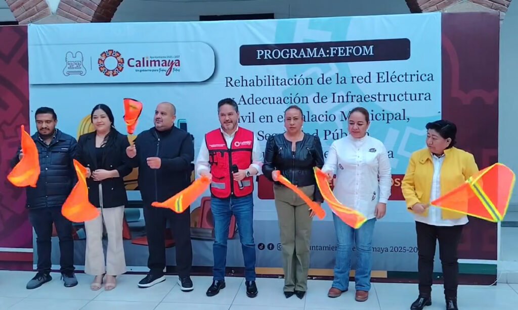 Rehabilitan red eléctrica del Palacio Municipal de Calimaya tras cortes de energía