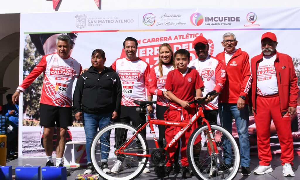 San Mateo Atenco celebra 155 años con carrera de 5 y 10 kilómetros