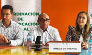 Zinacantepec detalla acciones de bacheo, seguridad escolar y salud para mujeres