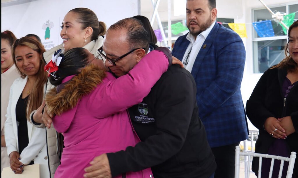 Zinacantepec entrega infraestructura a estudiantes con discapacidad