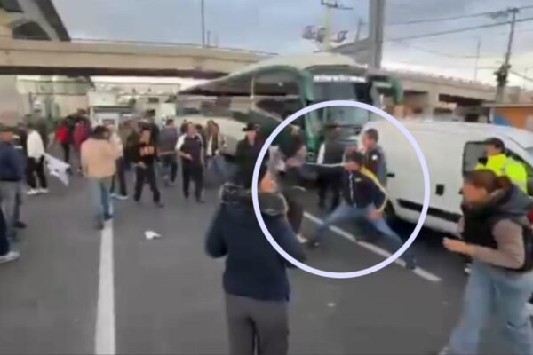 bloqueo en la autopista México-Toluca