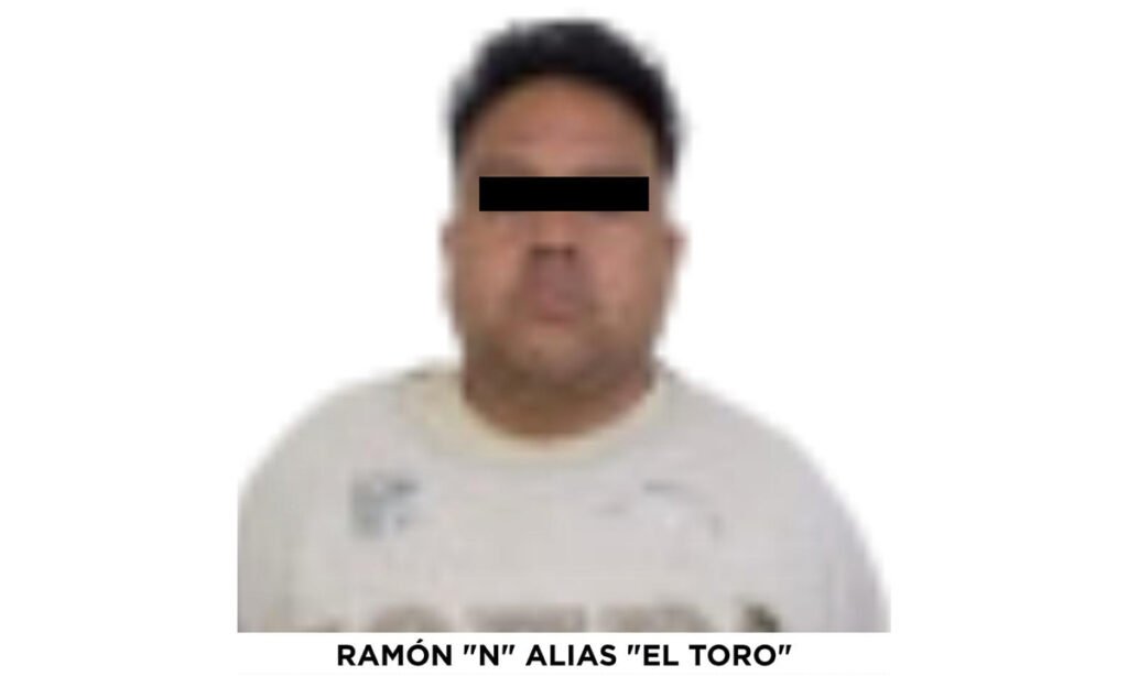cae-ramo-toro-extorisonador