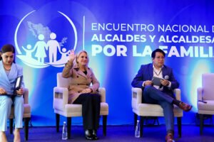 mas-300-mil-servicios-salud-huixquilucan