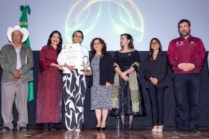 UAEMEX reconoce ciencia
