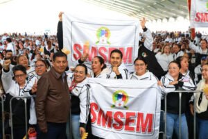 Más de 10 mil docentes del SMSEM acompañan a Delfina Gómez en informes regionales